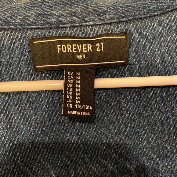 Forever 21 outerwear - Picture 3 of 3